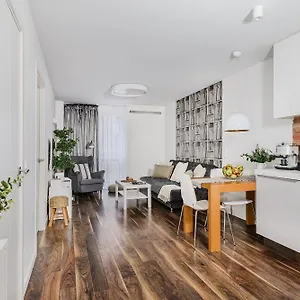 Grzybowska P&o Serviced Apartament Warszawa